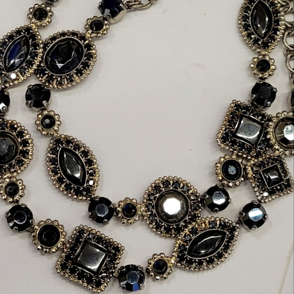 SORRELLI swarovski crystal black silver designer marked necklace